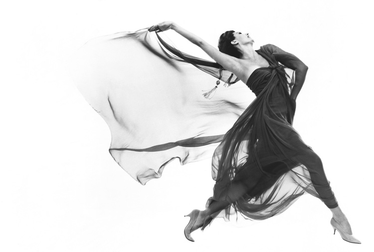 black and white portrait photo of a dancer taken by Richard Avedon