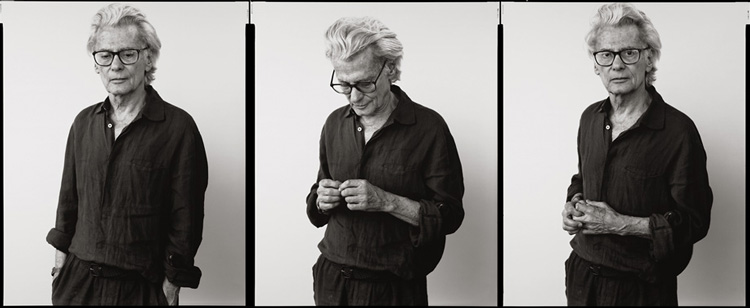 black and white self portraits of famous portrait photographer Richard Avedon