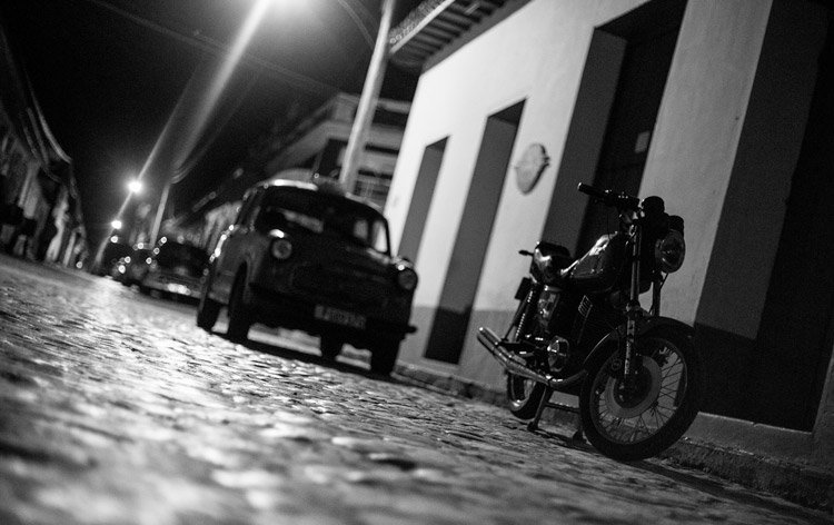 black-white-collection-featured