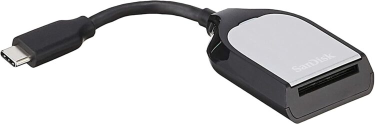 SD memory card reader for digital photography