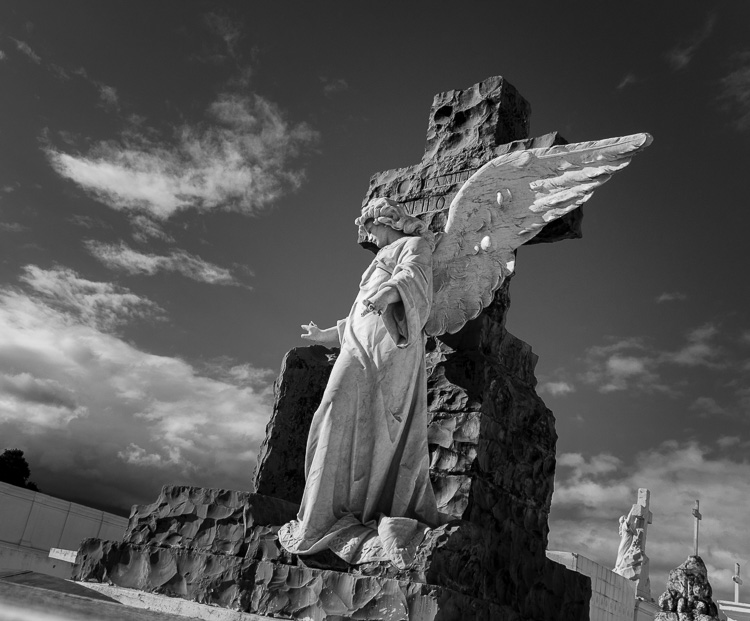 Dramatic images using shadows 750px 32