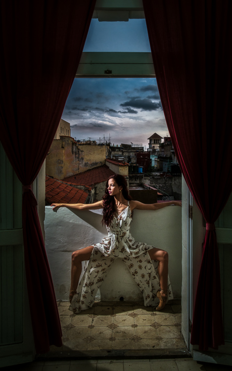 flash balance natural light 31