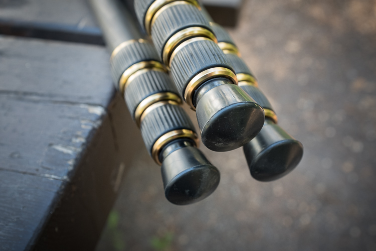 K&F Concept TC2534 Carbon Fiber Tripod - tripod legs and feet