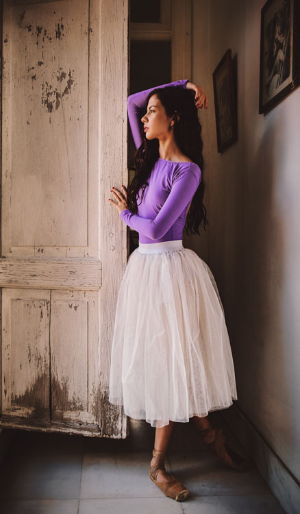 Cuban ballerina after some style is added using a LUT with Luminar Neo