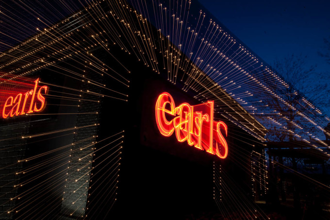 ISO 100, f/22, 5 seconds