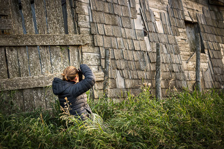 student photographer getting in close student photographer getting in close