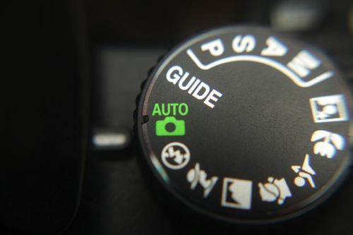 Camera mode dial showing auto selected