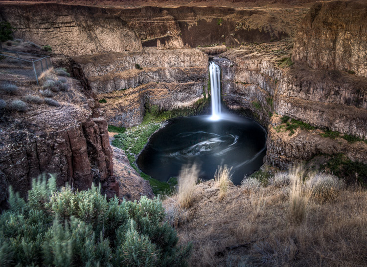 photographing waterfalls 10