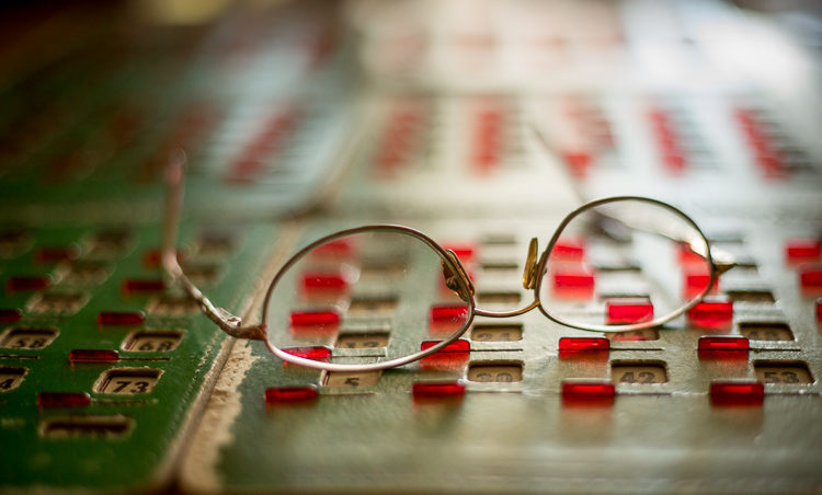 shoot wide opened 750px 24