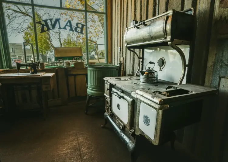 HDR Photography Course Bank Interior 2